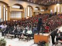 همایش تجلیل از پروفسور علی اکبر جلالی چهره ماندگار شهرستان شاهرود با حضور مسئولین و قشرهای مختلف مردم 